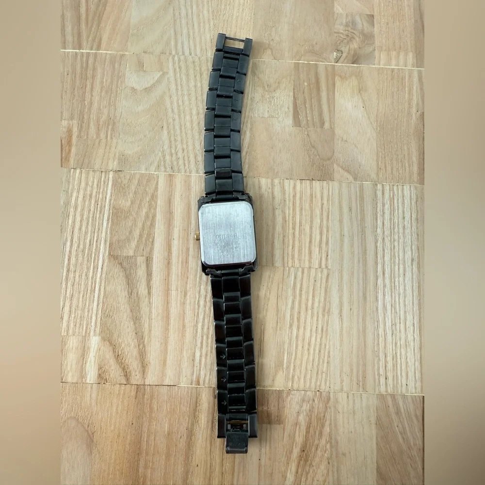 Vintage Pulsar men’s black rectangular watch NEW BATTERY